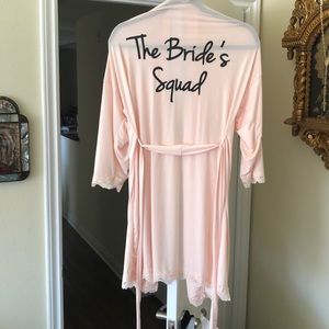 PrettyLittleThing ‘The Brides Squad’ Silk Robes